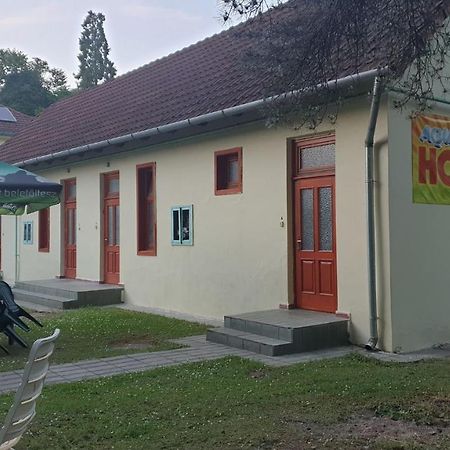Aqua Hostel Siofok Luaran gambar
