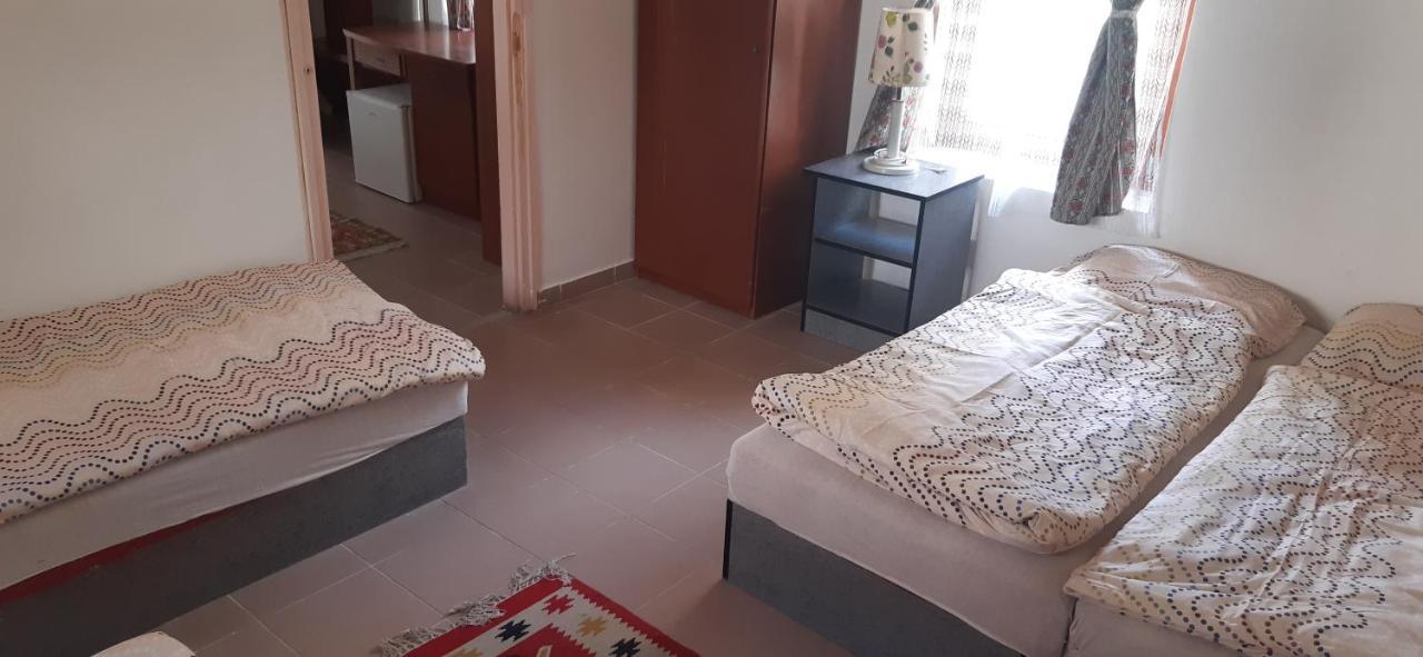 Aqua Hostel Siofok Bilik gambar